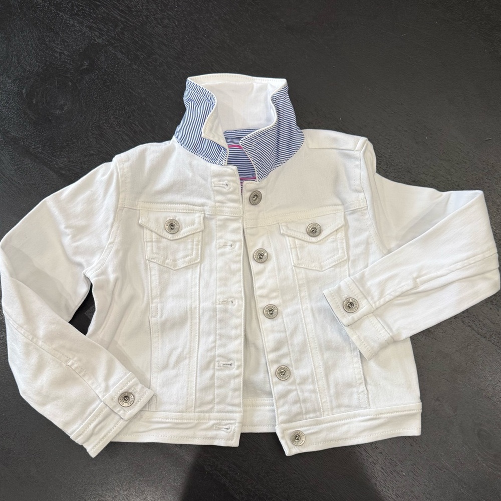 🐳💙Vineyard Vines💙🐳Girls White Jean Jacket Size 4T